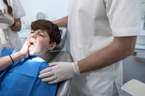 Best Emergency Dentist for Kids  in Meadow Glade, WA